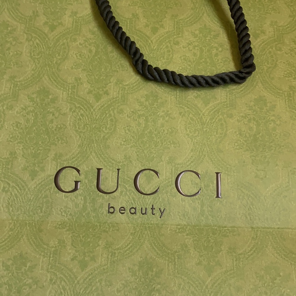 Gucci Green Paper Shopping Bag - Picture 8 of 8
